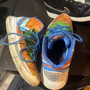 Kyrie SpongeBob Pineapple House